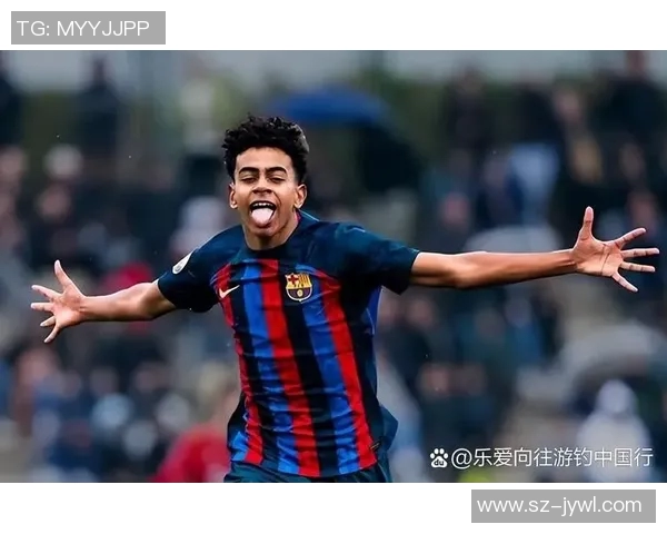 头发卷卷的足球明星如何在绿茵场上展现独特魅力与风采 头发卷卷的足球明星如何在绿茵场上展现独特魅力与风采