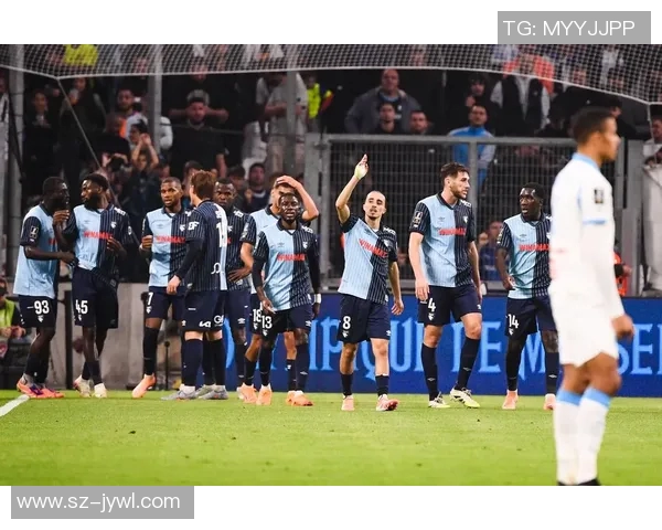 第戎与斯特堡的较量揭示法甲联赛新格局与球队实力对比分析